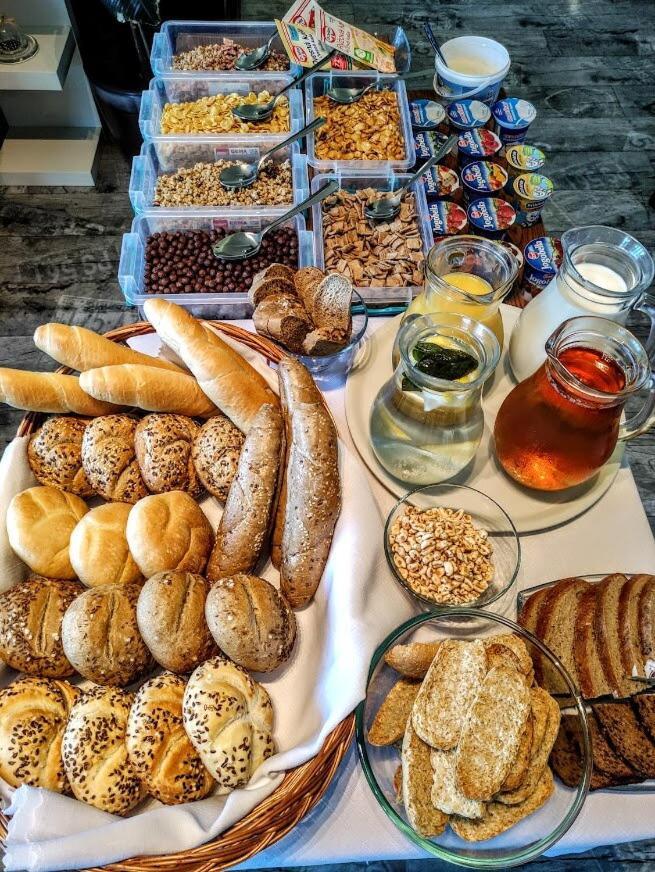 Luxusni Apartman Grand V Centru Harrachova Se Soukromou Mega Terasou, S Privatnim Parkovanim Zdarma, S Moznosti Dobijeni Wallbox Ev A Vyhledem Na Harrachovsky Kostelicek المظهر الخارجي الصورة